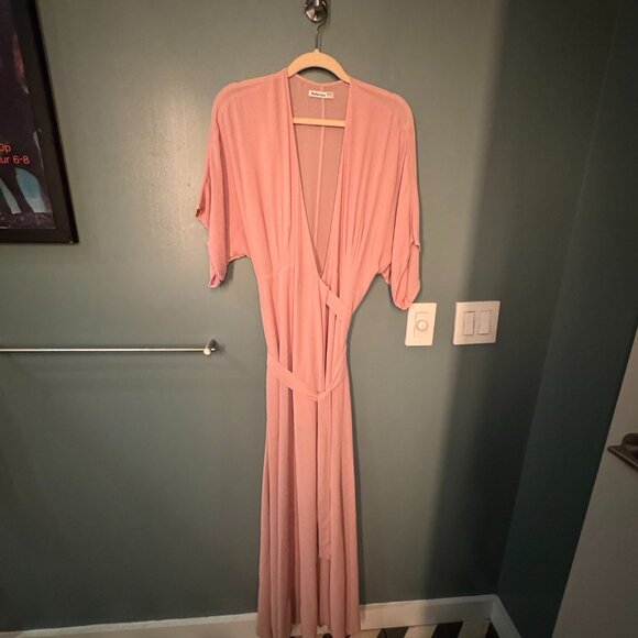 Reformation Winslow Wrap V-neck - blush wedding guest dress - Picture 9 of 9
